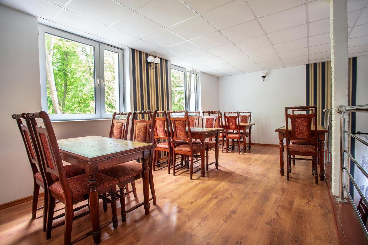 גיז'יצקו Hotel Zamek מראה חיצוני תמונה