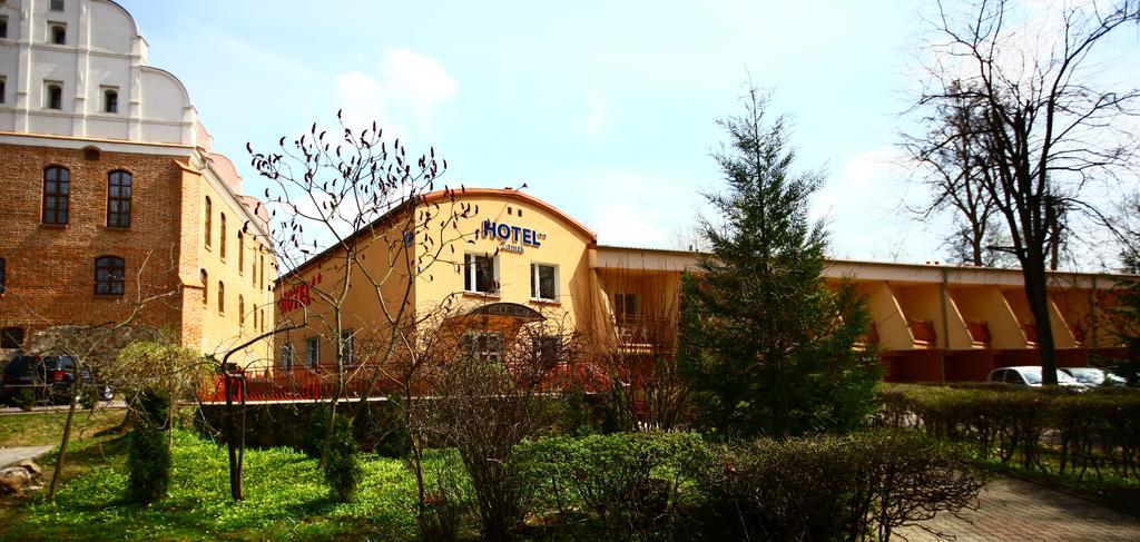 גיז'יצקו Hotel Zamek מראה חיצוני תמונה